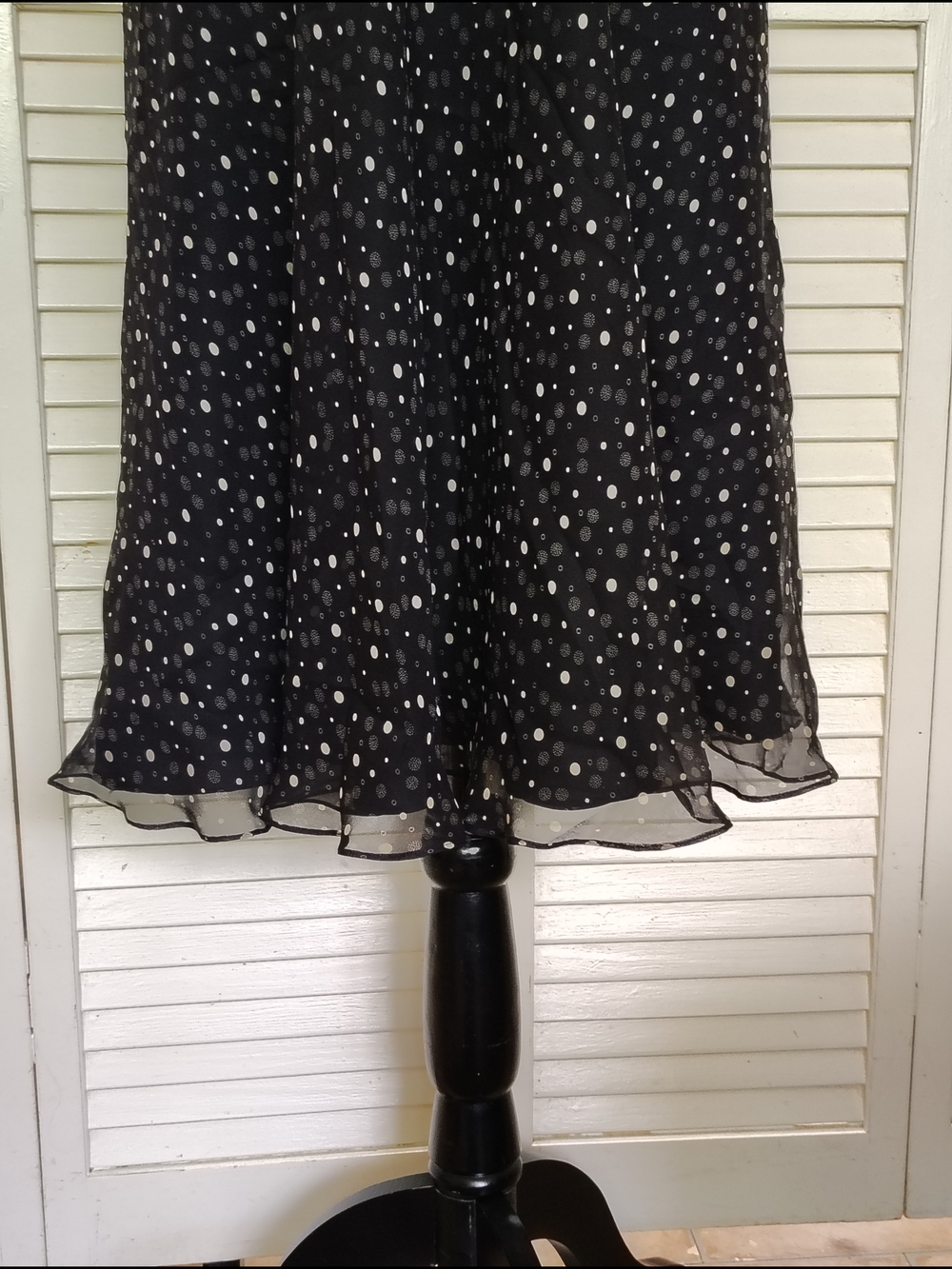 White House Black Market Black Polka Dot Silk Midi Dress Size 2 – Like New - Picture 4 of 16